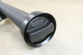 VW T4 2.5 TDI Öleinfüllstutzen Entlüftung Öleinfüllrohr Füllrohr Ventildeckel 074115308E - Bild 2