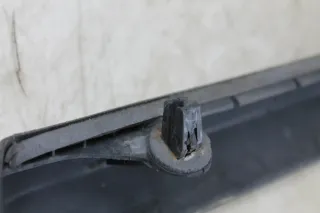 VW T4 Leiste Griffleiste Heckklappe außen hinten schwarz unlackiert 701829213D - Bild 8