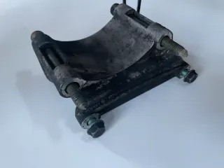 VW T4 2.5 TDI Halter Konsole Klimakompressor Klima AJT ACV AHY AXG 074260887C - Bild 4