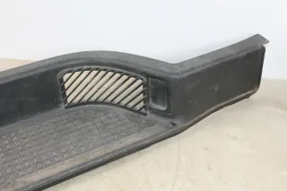 VW T4 Einstieg Trittstufeneinsatz Schiebetür Tritt Trittstufe schwarz 701863726C - Bild 4