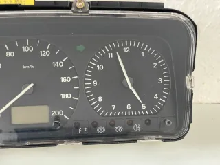 VW T4 2.5 TDI Kombiinstrument Tacho Diesel Tachometer 96-98 7D0919850H DEFEKT - Bild 3