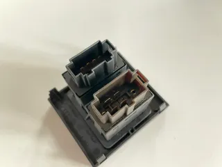 VW T4 Schalter Warnblinklicht Warnblinkschalter Warnblinklichtschalter Rahmen 96-98 703953235 - Bild 5