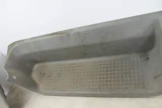 VW T4 Einstieg Trittstufeneinsatz Tür Tritt Trittstufe Fahrertür Beifahrertür rechts links grau 705863736C 705863735A - Bild 5