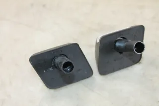 BMW E34 Spritzdüsen Scheinwerferreinigung SWRA rechts links Original - Bild 8