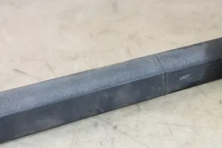 VW T4 Leiste Griffleiste Heckklappe außen hinten schwarz unlackiert 701829213A - Bild 3