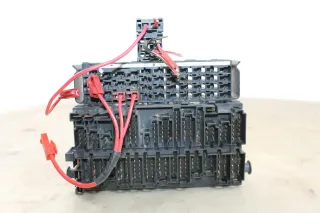 VW T4 Sicherungskasten Sicherungsbox Zentralelektrik ZE Relaiskasten 357937039 - Bild 5