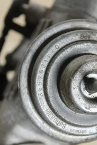 VW T4 2.5 TDI AGR Ventil Abgasrückführung Abgasrückführungsventil 074129499E - Bild 4