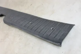 VW T4 Ladekantenschutz Abdeckung Heckklappe Verkleidung unten schwarz 705863487A - Bild 5