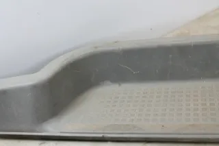 VW T4 Einstieg Trittstufeneinsatz Schiebetür Tritt Trittstufe grau 701863726C - Bild 3