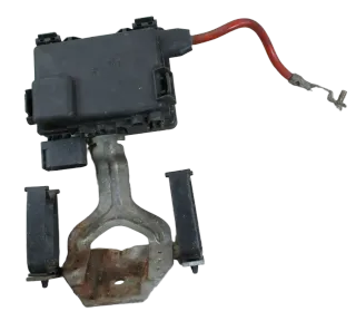 VW T4 Batteriehalter Klemme Batterie Befestigung Sicherungskasten Sicherungen 7D0915303A 7D0937509 - Bild 1