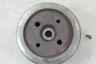 VW T4 2.5 TDI Zahnriemenrad Einspritzpumpe ESP ACV AJT AHY AXG 046130101A - Bild 2