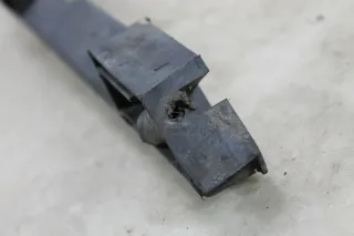 VW T4 Halterung Stoßstange Halter rechts lange Front Führungsschiene 7D0807184 - Bild 9