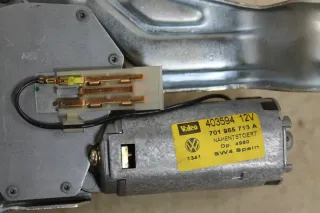 VW T4 Scheibenwischermotor Wischergestänge Wischermotor hinten Heckklappe Wischerarm 701955713A - Bild 10