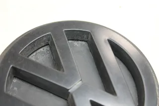 VW T4 Zeichen Heckklappe Emblem Logo alle Halterungen intakt original Schwarz 251853601B - Bild 5