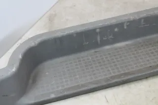 VW T4 Einstieg Trittstufeneinsatz Schiebetür Tritt Trittstufe grau 701863726C - Bild 3