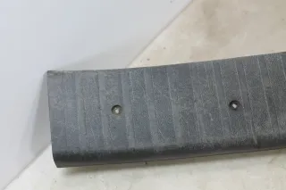 VW T4 Ladekantenschutz Abdeckung Heckklappe Verkleidung unten schwarz 705863487A - Bild 2