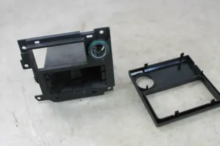 VW T4 Aschenbecher Zigarettenanzünder Rahmen Einsatz Ascher 7D0857305B - Bild 3