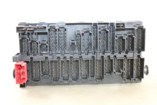 VW T4 Sicherungskasten Sicherungsbox Zentralelektrik ZE Relaiskasten 357937039 - Bild 5
