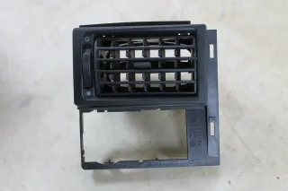 VW T4 Rahmen Lichtschalter Luftdüse links Armaturenbrett Abdeckung Blende Halter 701858255 - Bild 2