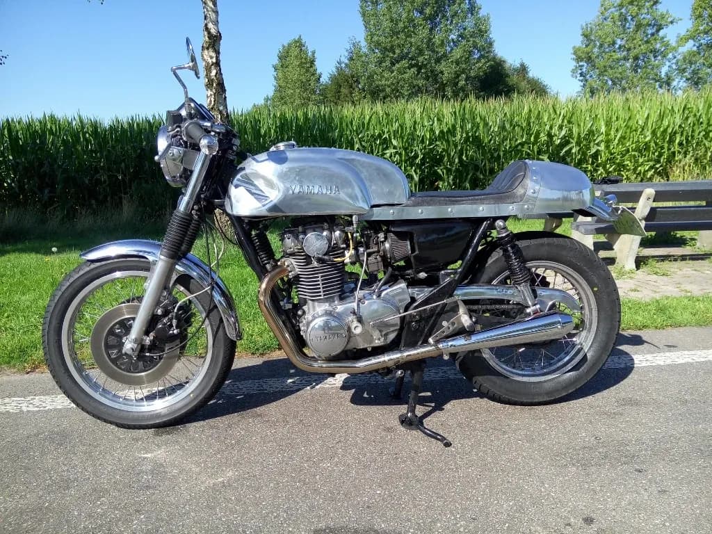 XS 400 2A2