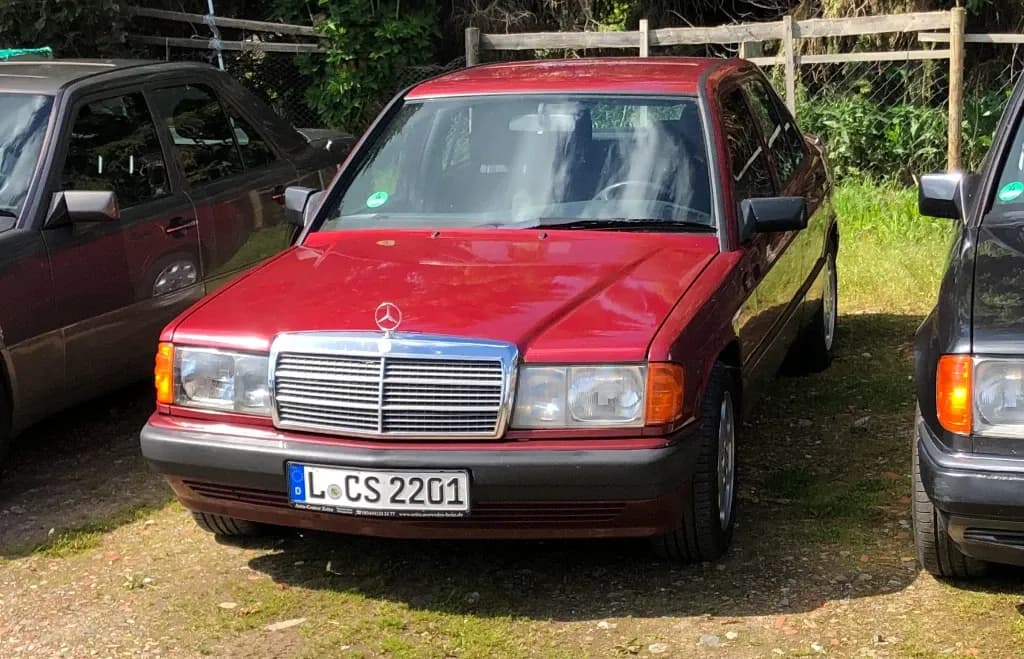 Mercedes Benz
